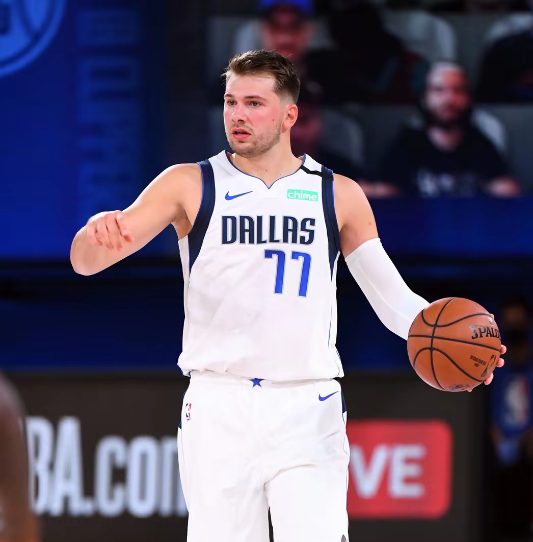 关于东契奇连续二十场比赛得分超过重要助攻，皇家马德里不断突破！的信息